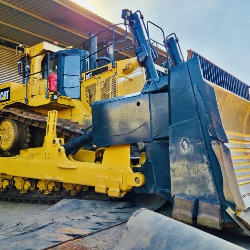 5a0e29d8-19fe-430e-9049-e42ac0d3ed53 CAT D11T DOZER