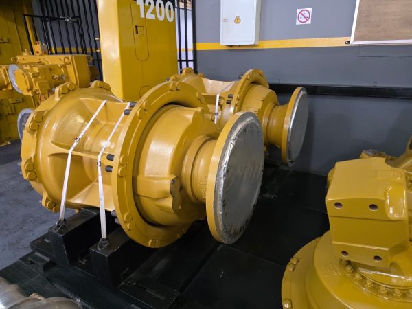 2 X CAT 777F FINAL DRIVES