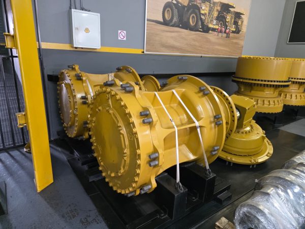 2 X CAT 777F FINAL DRIVES