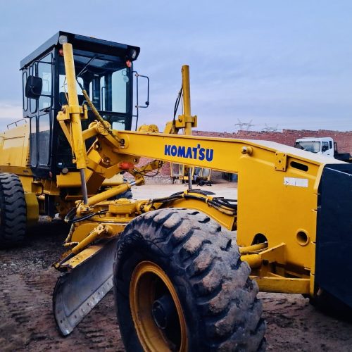 95a44f9b-dc65-47fc-819e-5edfc1d715f4 KOMATSU GD530 GRADER